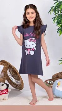 فستان بناتي بتصميم هالو كيتي (Hello Kitty)