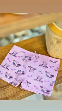 شورت داخلي بناتي بطبعة الأرانب