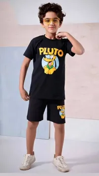 طقم ملابس صيفي للأطفال بطبعة بلوتو (Pluto)