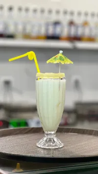 عصير اللبن بالموز