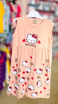 فستان أطفال بطبعات هالو كيتي (Hello Kitty)