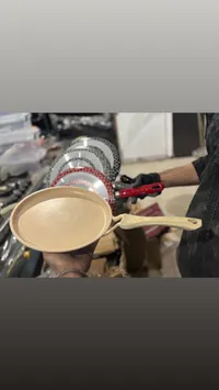 مقلاة جرانيت غير لاصقة