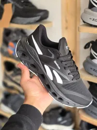 حذاء رياضي - Reebok