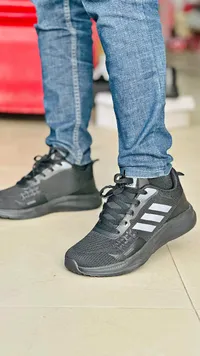 حذاء رياضي رجالي - اديداس (Adidas)