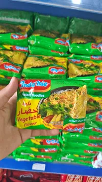 نودلز سريعة التحضير بنكهة الخضار - إندومي (Indomie)