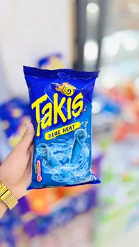 رقائق الذرة الحارة بلو هيت - تاكيس (Takis)