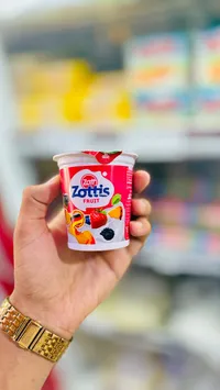 زبادي بالفواكه - زوتيس من زوت (Zott)