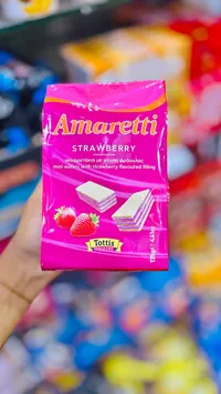ويفر ستروبري - أماريتي (Amaretti)