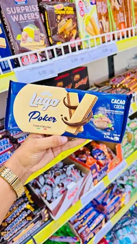 بسكويت ويفر بالكاكاو - لاجو بوكر (Lago Poker)
