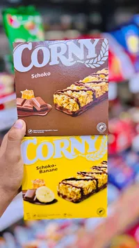ألواح الشوكولاتة والموز - كورني (Corny)