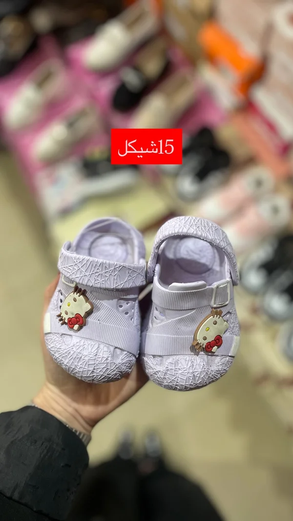 حذاء كروكس للأطفال بتصميم هالو كيتي - أحذية - سوق غزة