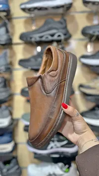 حذاء شبابي كلاسيكي بدون رباط - جلد طبيعي