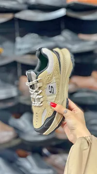حذاء رياضي للأطفال - سكيتشرز (Skechers)