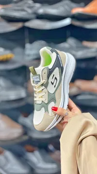 حذاء رياضي للأطفال - سكيتشرز (Skechers)