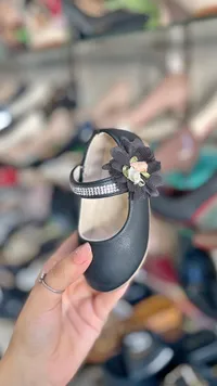 حذاء أطفال بناتي مزين بالزهور والكريستال