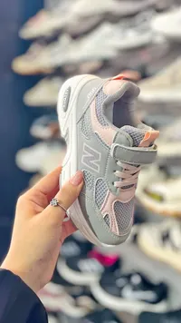 حذاء رياضي للأطفال - NB 990