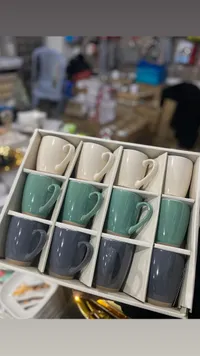 مجموعة أكواب سيراميك ملونة - 12 قطعة