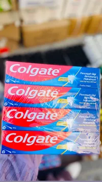 معجون أسنان ماكسيموم كافيتي بروتكشن بالفلورايد - كولجيت (Colgate)