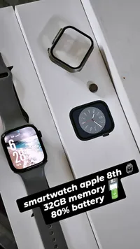 ساعة ذكية أبل الجيل الثامن (Apple)