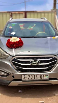 باقة ورد لتزيين سيارات الأفراح