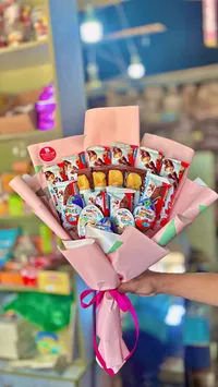 باقة هدايا شوكولاتة كيندر المتنوعة (Kinder)
