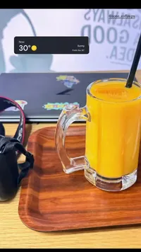عصير برتقال طازج