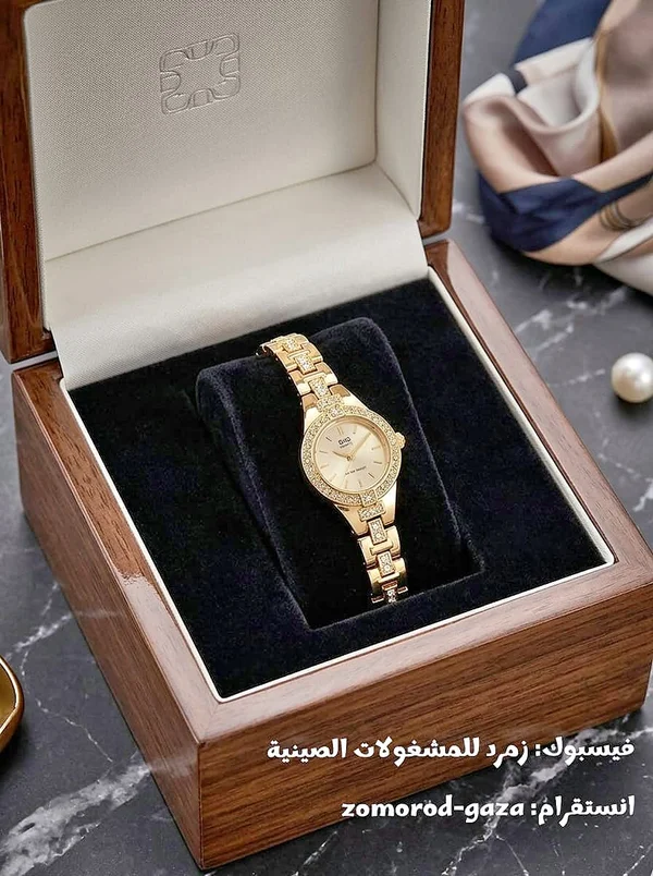 ساعة يد نسائية مرصعة - كيو آند كيو (Q&Q) - عطور وإكسسوارات شبابية - سوق غزة
